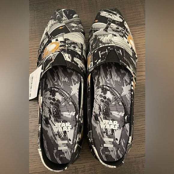 Tom’s x Star Wars Limited Edition Black Star Wars Darth Vader Print Classic - Picture 3 of 8